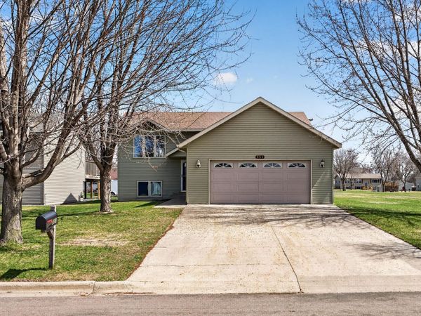551 3rd Street S, Winsted, MN 55395