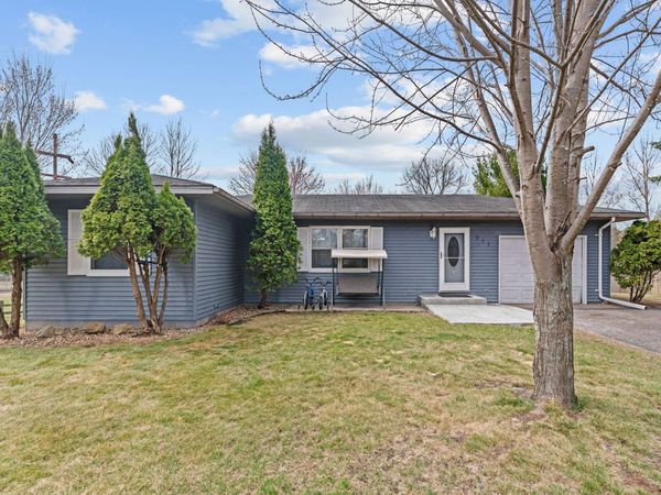 811 Page Street SW, Isanti, MN 55040