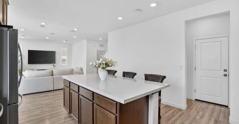 8080 Moongate Way, Roseville, CA 95747 Photo