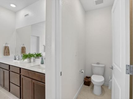 8080 Moongate Way, Roseville, CA 95747 Photo
