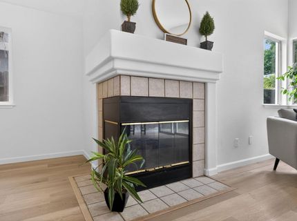 4 San Rogue Ct, Sacramento, CA 95823 Photo