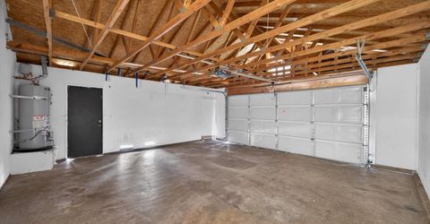 4 San Rogue Ct, Sacramento, CA 95823 Photo