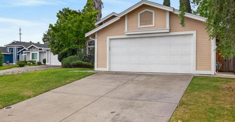 4 San Rogue Ct, Sacramento, CA 95823 Photo