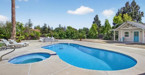 8420 W Fairoaks Rd, Tracy, CA 95304 Photo