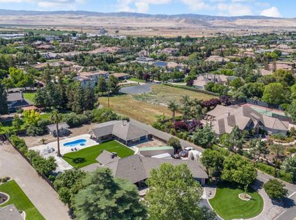 8420 W Fairoaks Rd, Tracy, CA 95304 Photo