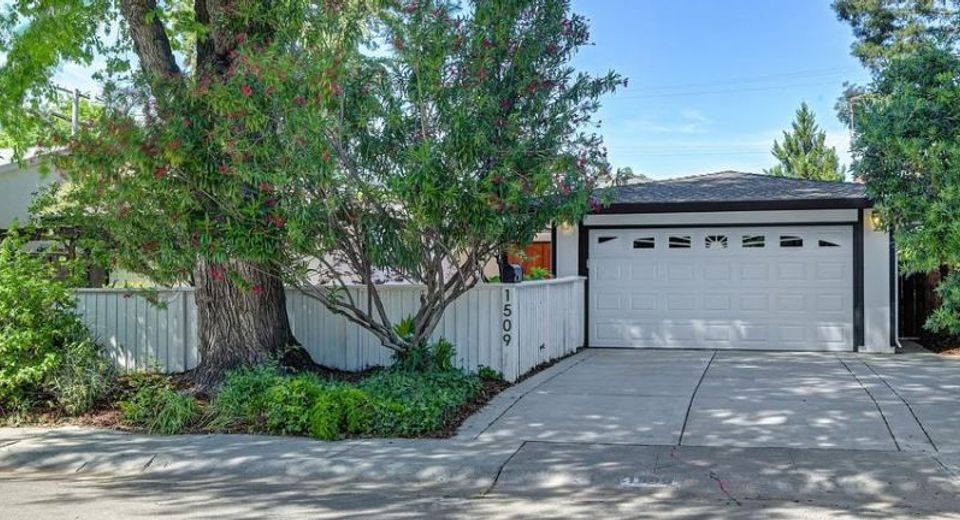 1509 Union Dr, Davis, CA 95616 Photo