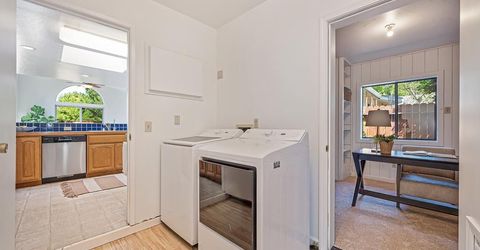 1509 Union Dr, Davis, CA 95616 Photo