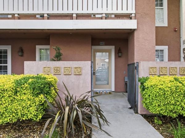 631 E El Camino Real, Unit 102, Sunnyvale, CA 94087
