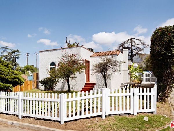 59 La Venezia Court, Altadena, CA 91001