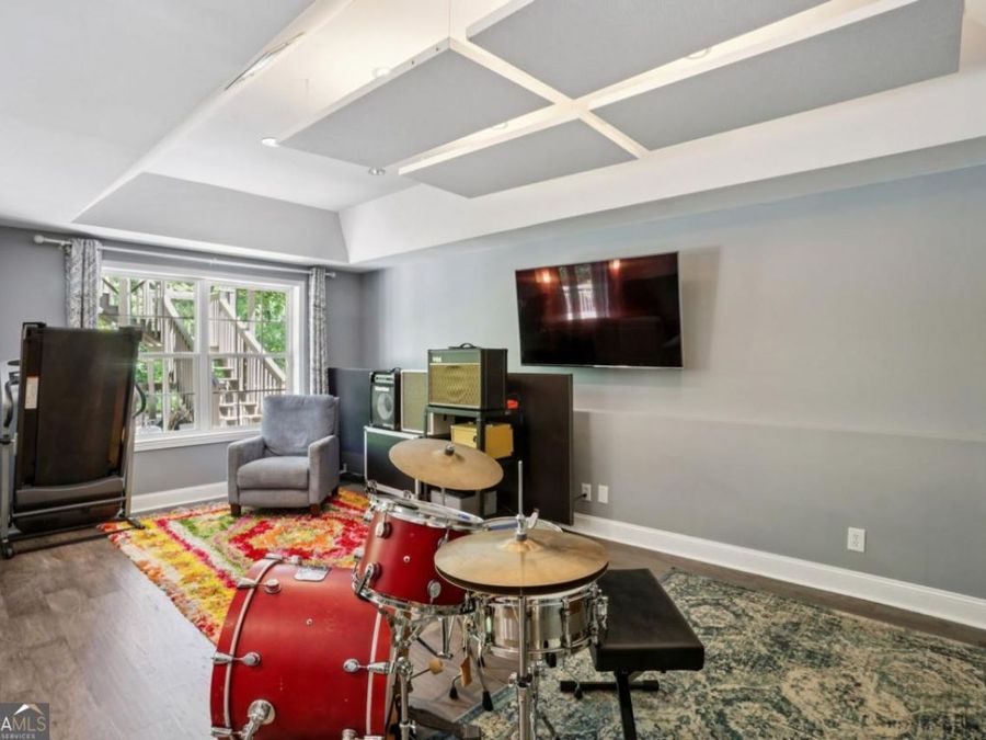 Property Image 39