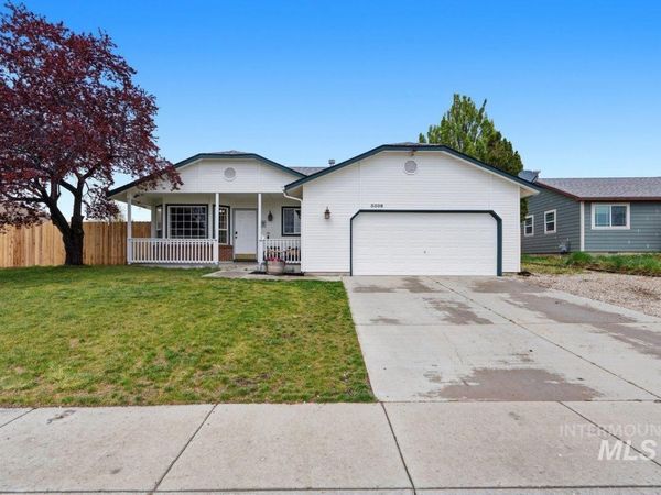 3308 Robinhood Loop, Nampa, ID 83687