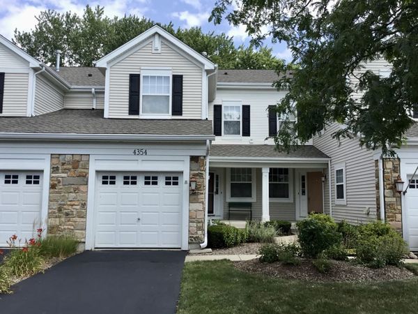 4354 Shooting Star Drive , Island Lake, IL 60042