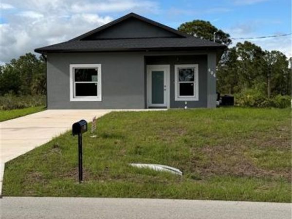 404 W 17th ST, LEHIGH ACRES, FL 33972