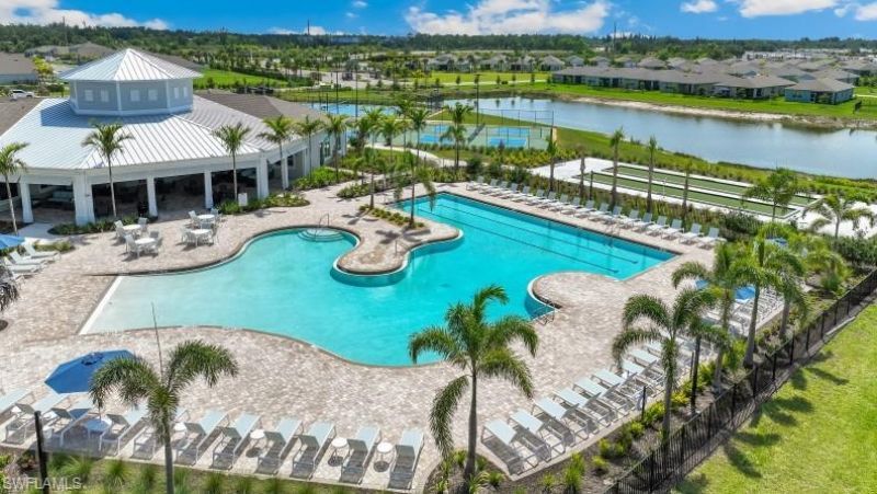 2681 Soft Coral Way, North Fort Myers, FL 33903 Photo