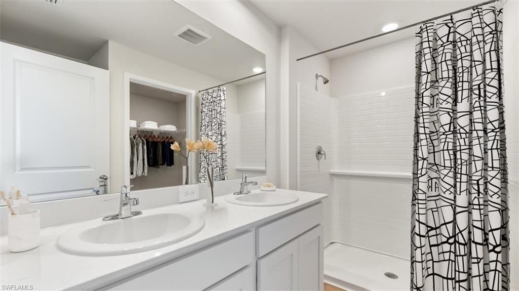 2681 Soft Coral Way, North Fort Myers, FL 33903 Photo