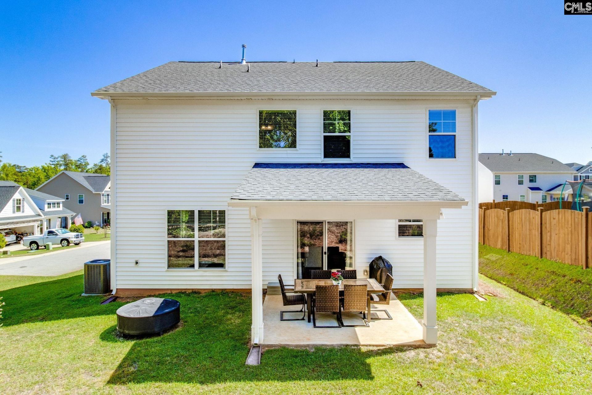 433 Thayer St Photo 14