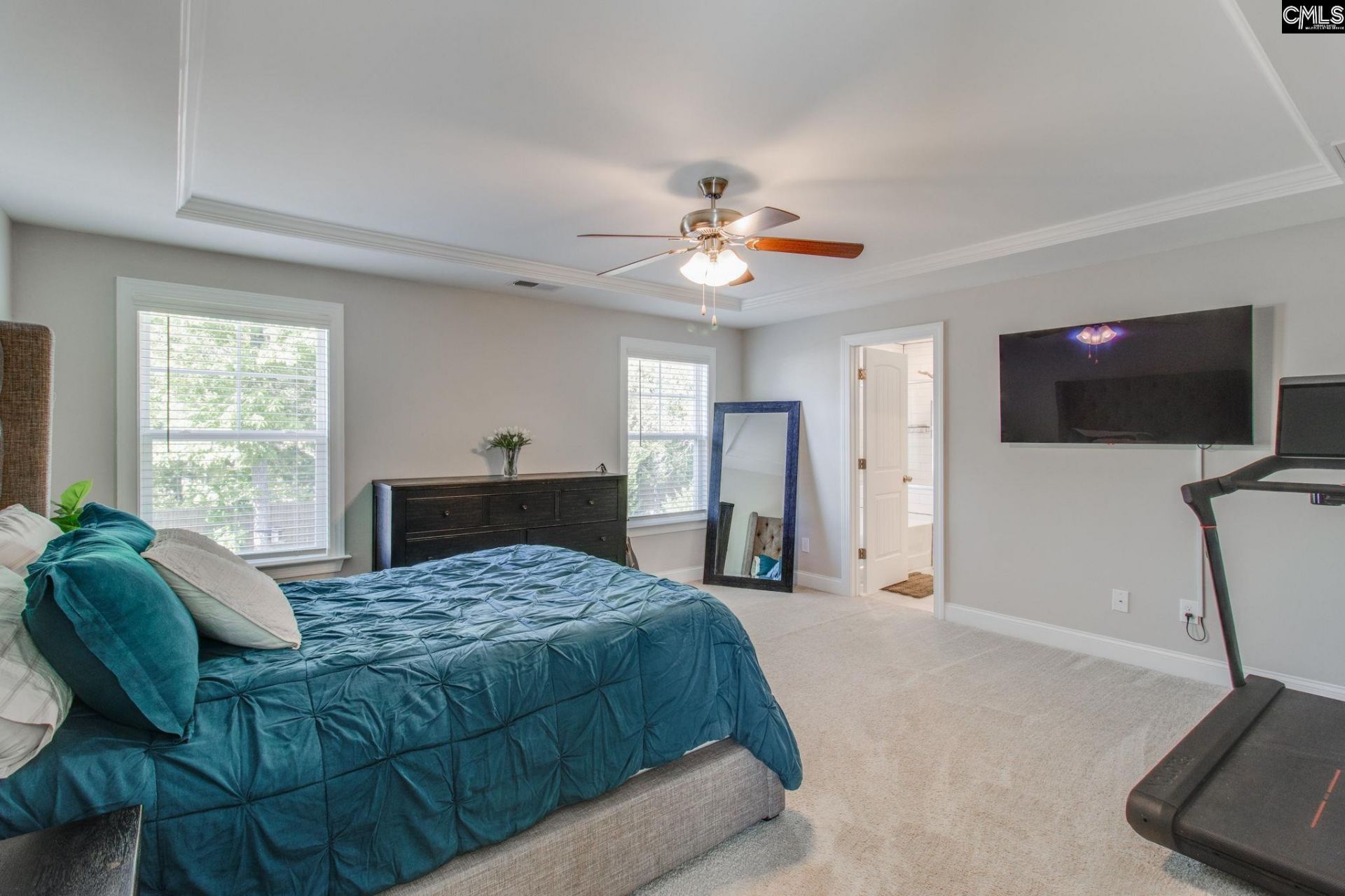 433 Thayer St Photo 29