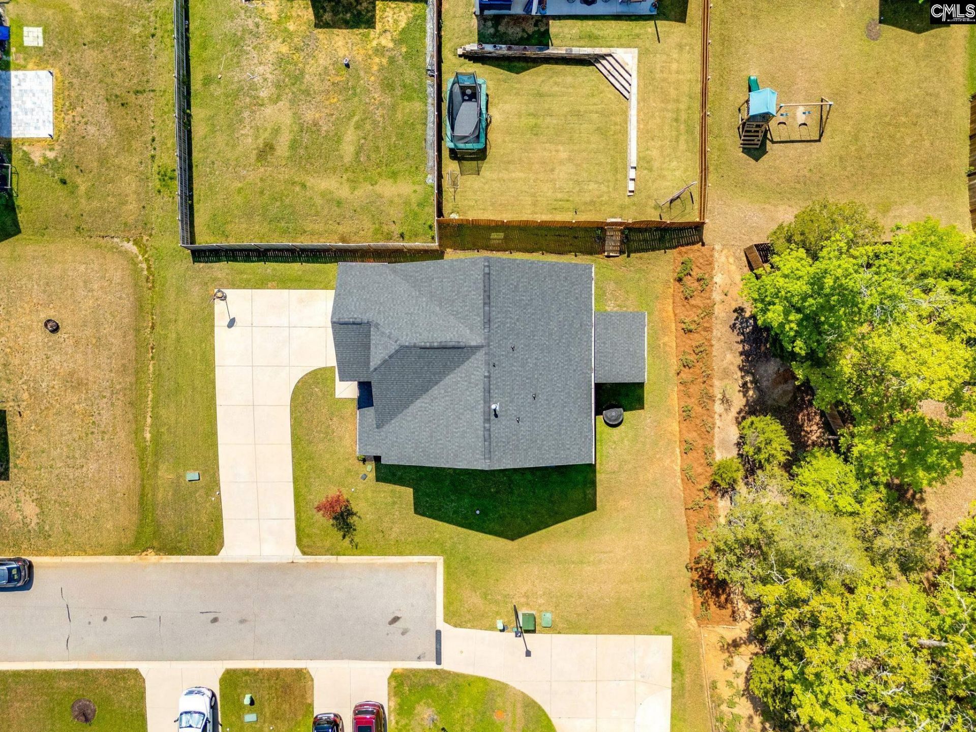 433 Thayer St Photo 45