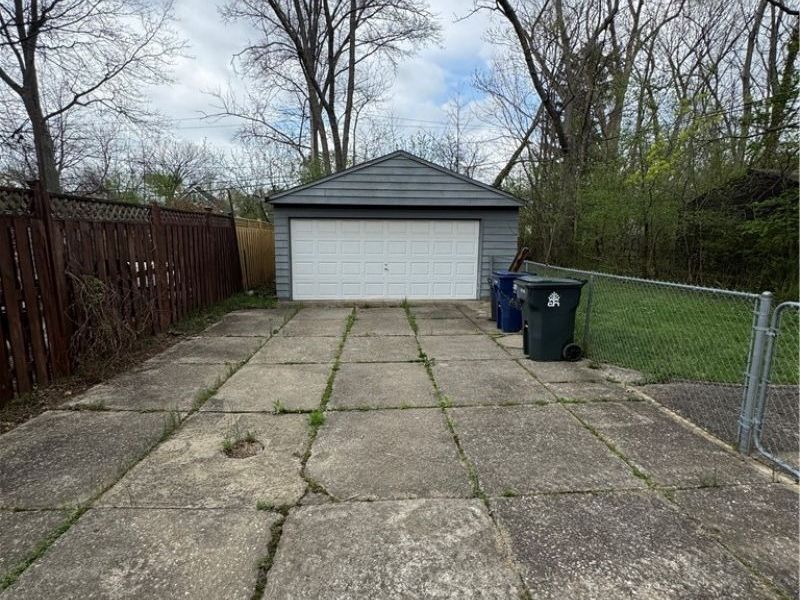 3327 Bradford Road, Cleveland Heights, OH 44118 Photo 4