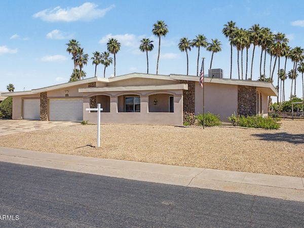 9952 W WILLOW Point, Sun City, AZ 85351