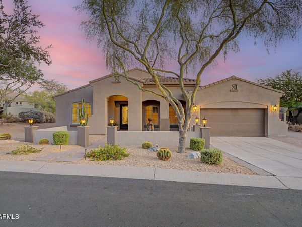 8721 E NANCE Street E, Mesa, AZ 85207