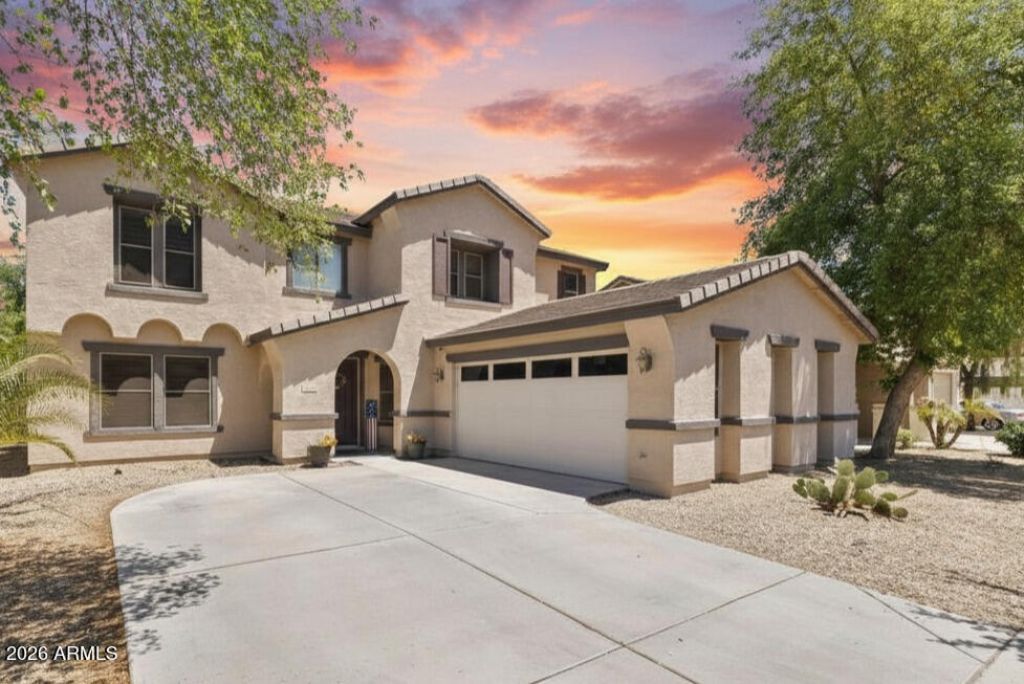 18390 W Hayden Drive, Surprise, AZ 85374 Main Photo