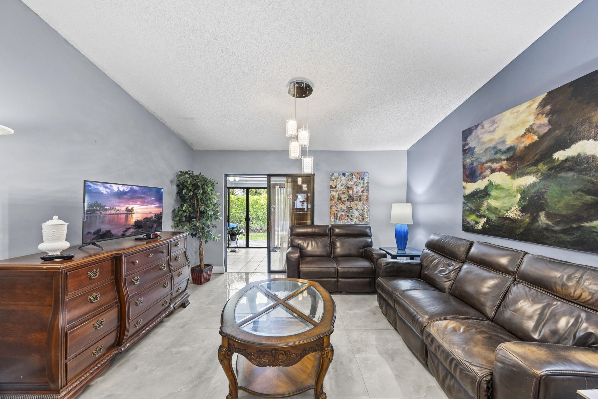 2640 Gately Drive W, Unit 1601, West Palm Beach, FL 33415 Photo