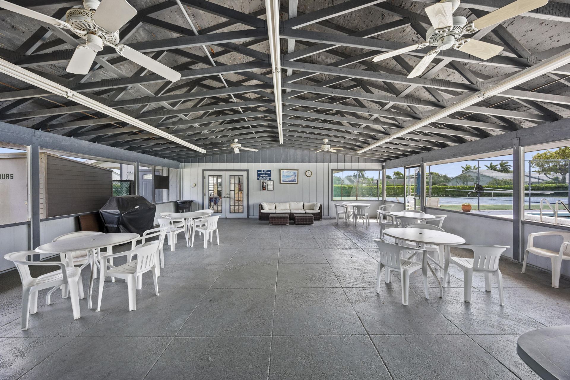 2640 Gately Drive W, Unit 1601, West Palm Beach, FL 33415 Photo