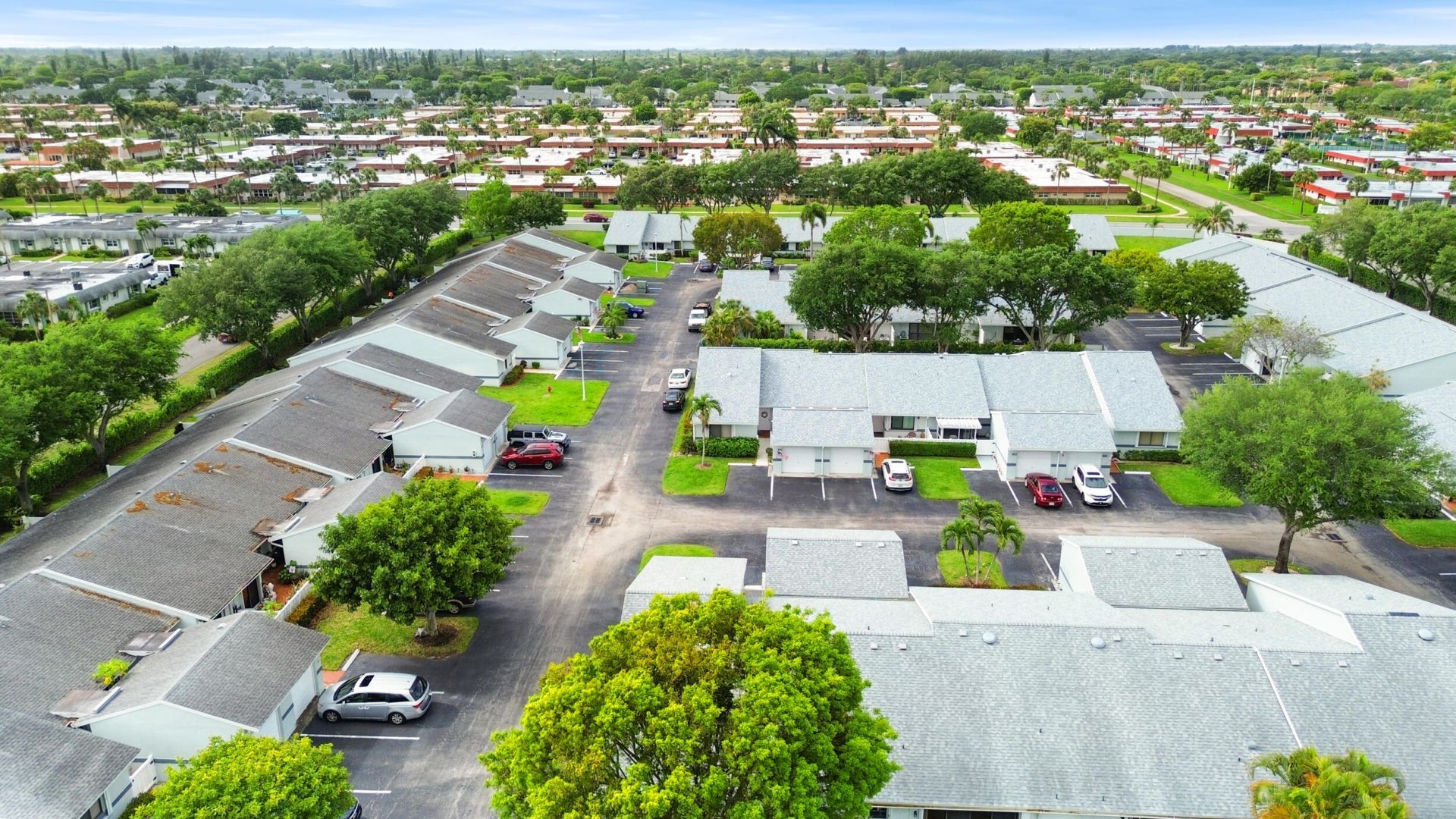 2640 Gately Drive W, Unit 1601, West Palm Beach, FL 33415 Photo