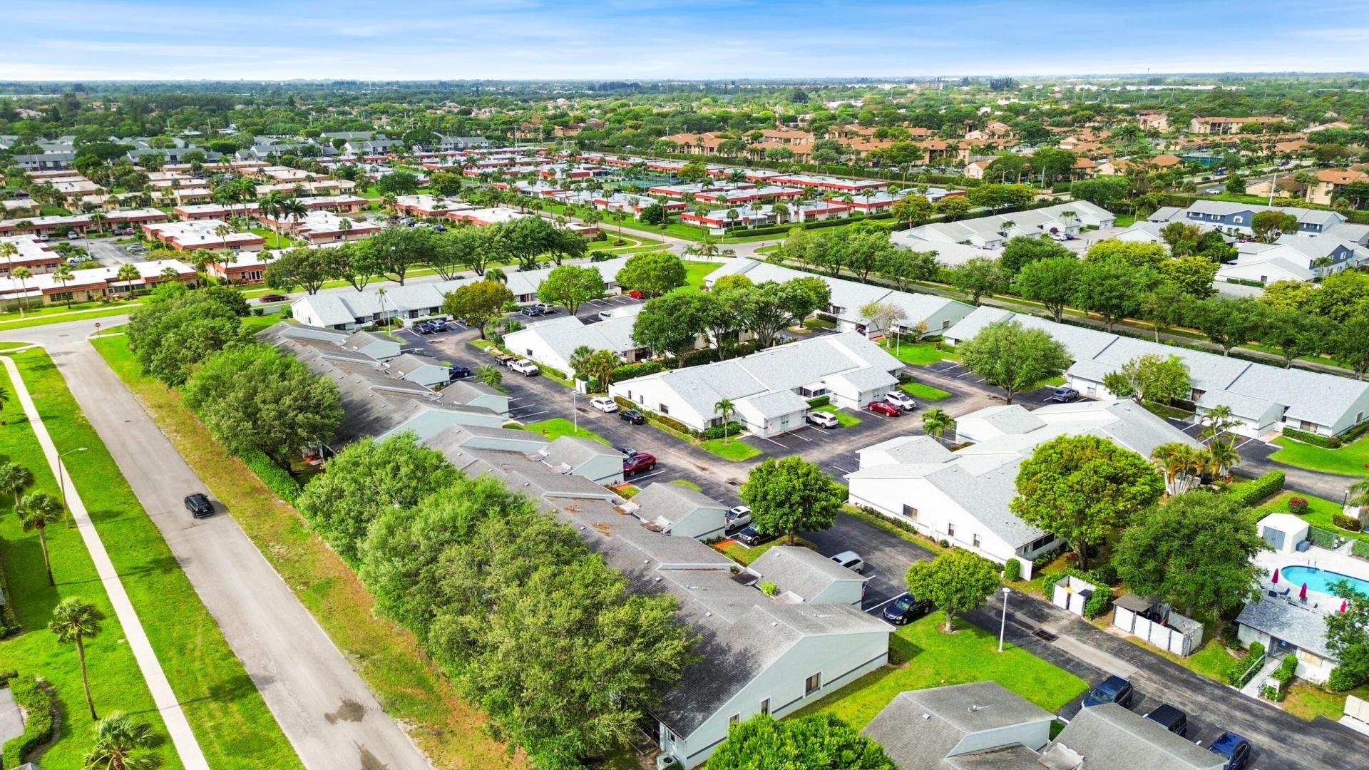 2640 Gately Drive W, Unit 1601, West Palm Beach, FL 33415 Photo