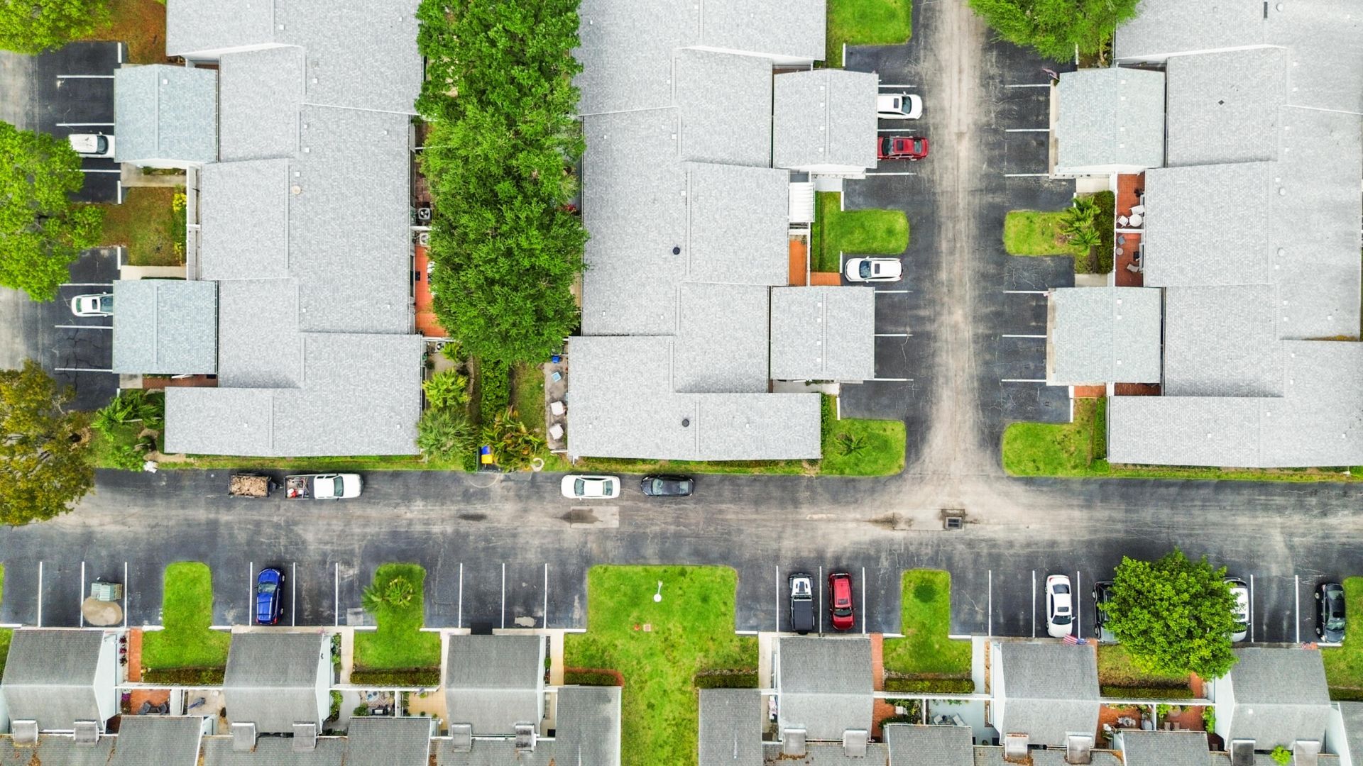 2640 Gately Drive W, Unit 1601, West Palm Beach, FL 33415 Photo