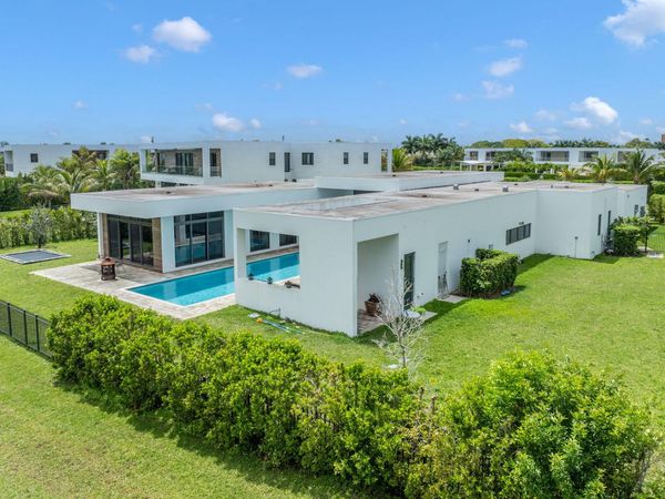 16539 N Botaniko Dr Drive N, Weston, FL 33326