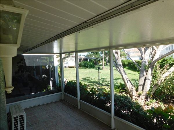 557 7th Place, Unit 557, Vero Beach, FL 32962