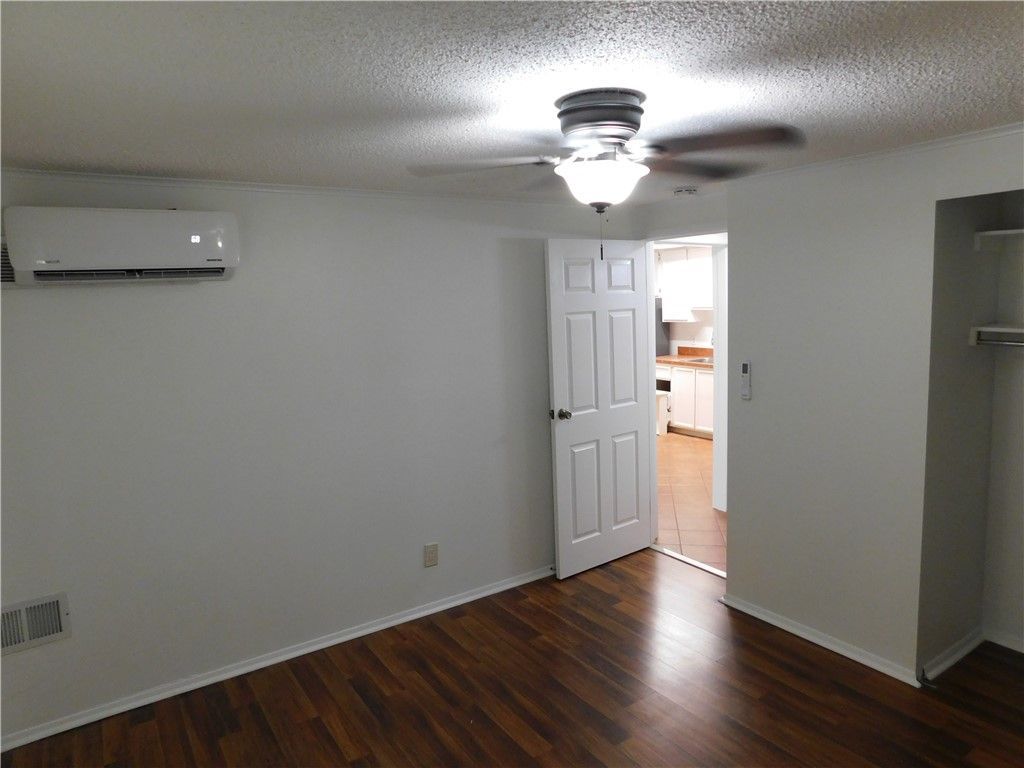 557 7th Place, Unit 557, Vero Beach, FL 32962 Photo