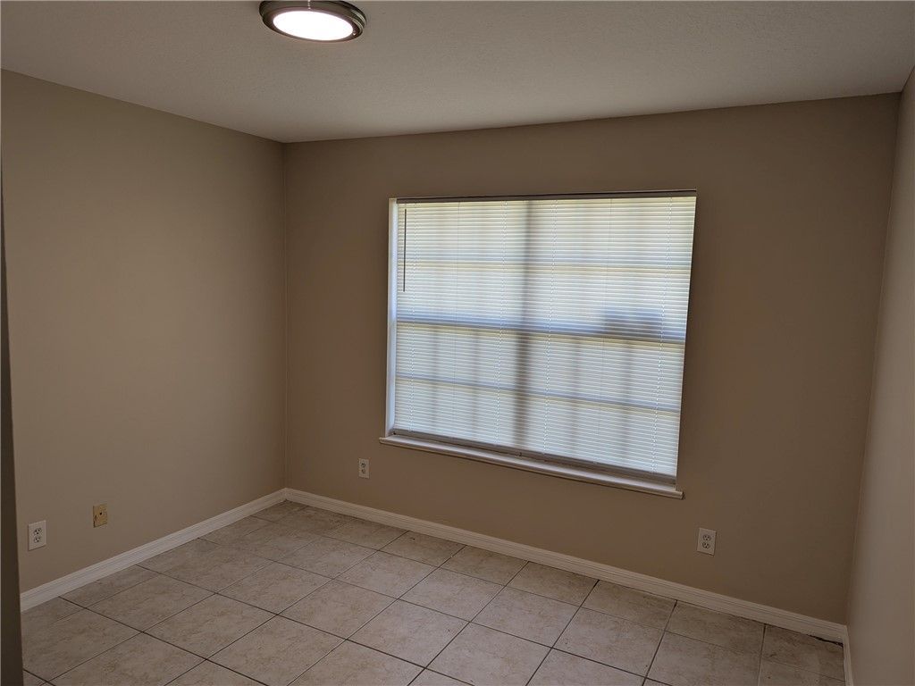 2515 1st Place, Vero Beach, FL 32962 Photo