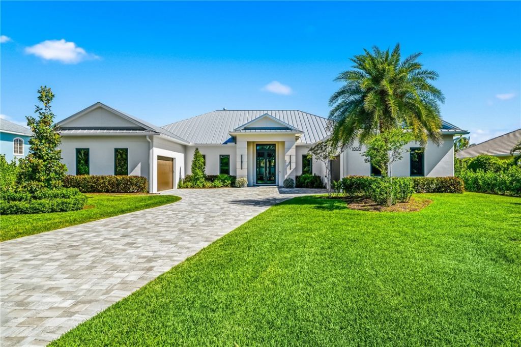1806 Mooringline Drive, Vero Beach, FL 32963 Photo