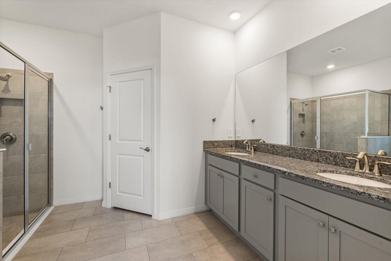 17738 Pastureland Avenue, Lakewood Ranch, FL 34211 Photo