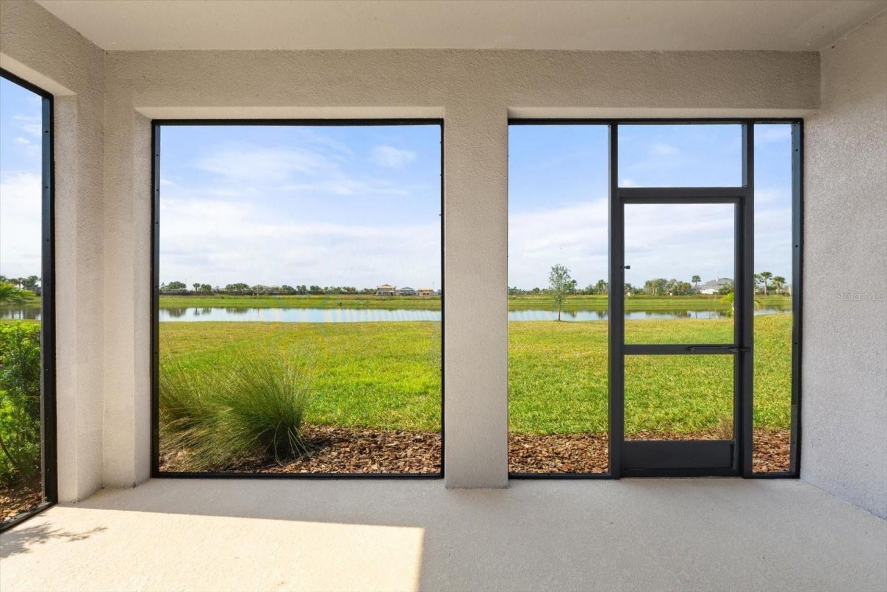 17738 Pastureland Avenue, Lakewood Ranch, FL 34211 Photo