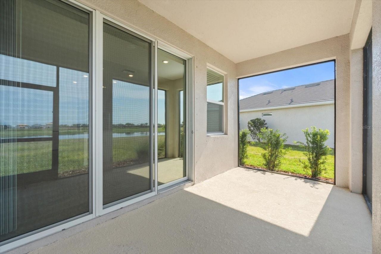 17738 Pastureland Avenue, Lakewood Ranch, FL 34211 Photo