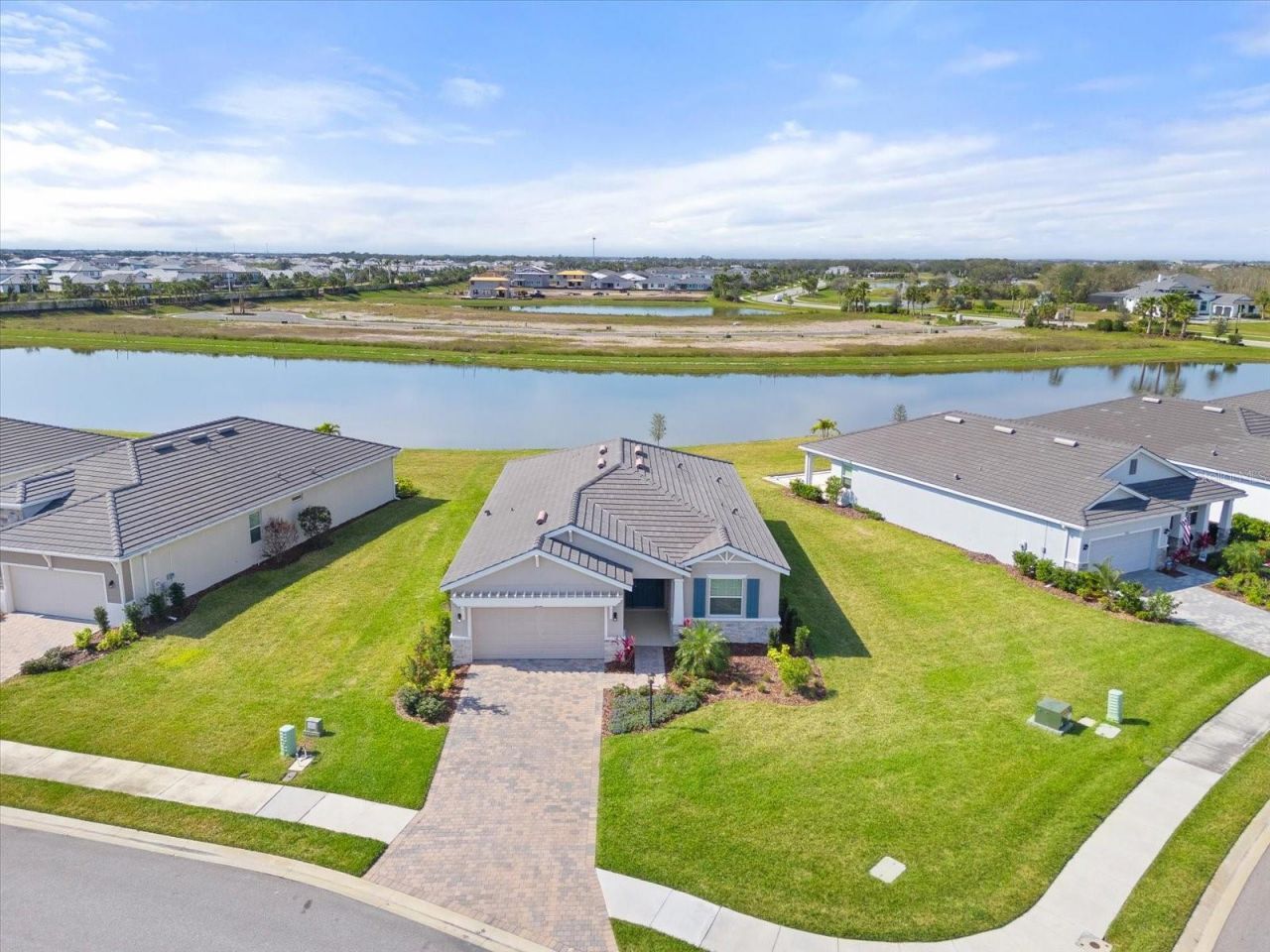 17738 Pastureland Avenue, Lakewood Ranch, FL 34211 Photo