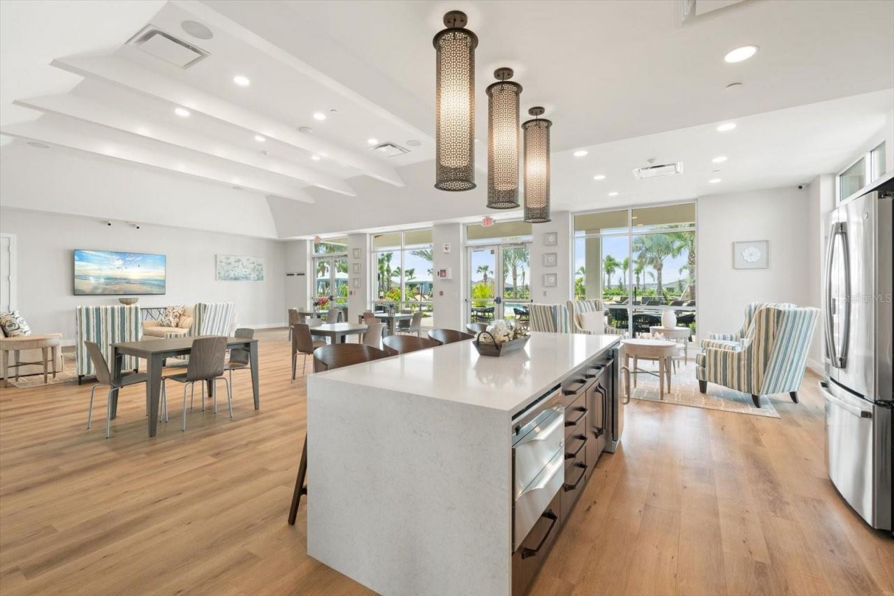 17738 Pastureland Avenue, Lakewood Ranch, FL 34211 Photo