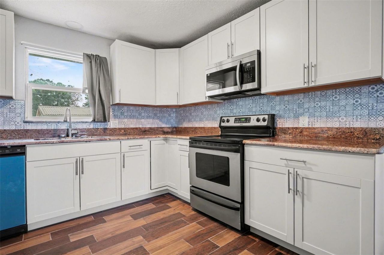 355 S Oak Avenue, Frostproof, FL 33843 Photo