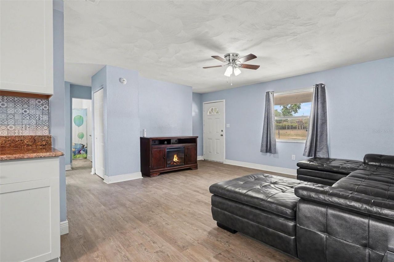 355 S Oak Avenue, Frostproof, FL 33843 Photo