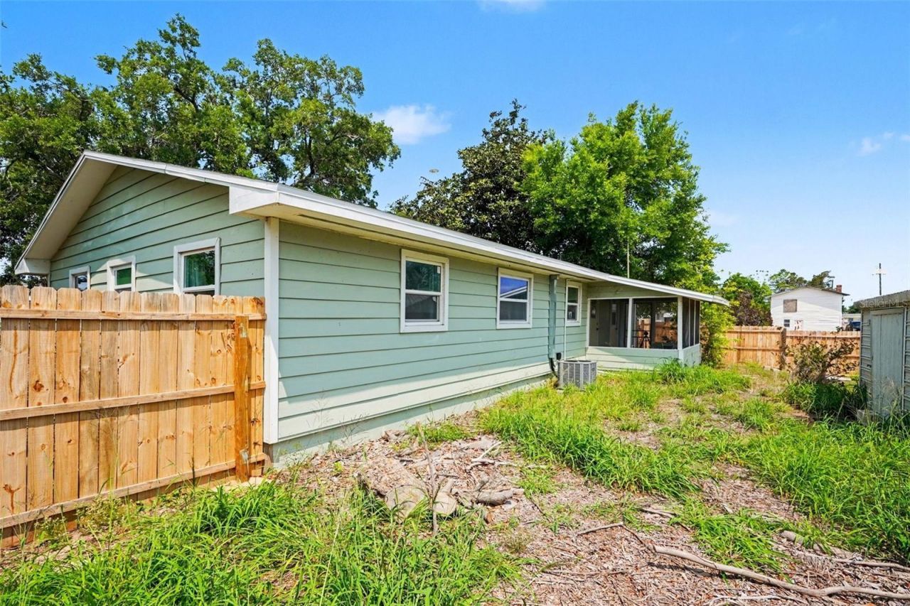 355 S Oak Avenue, Frostproof, FL 33843 Photo