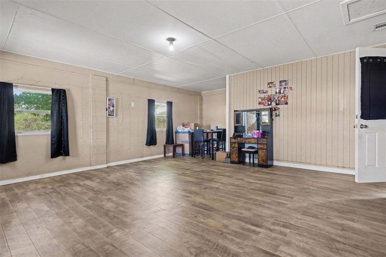 355 S Oak Avenue, Frostproof, FL 33843 Photo