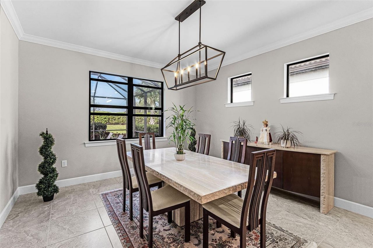 12437 Golden Sage Drive, Sarasota, FL 34238 Photo