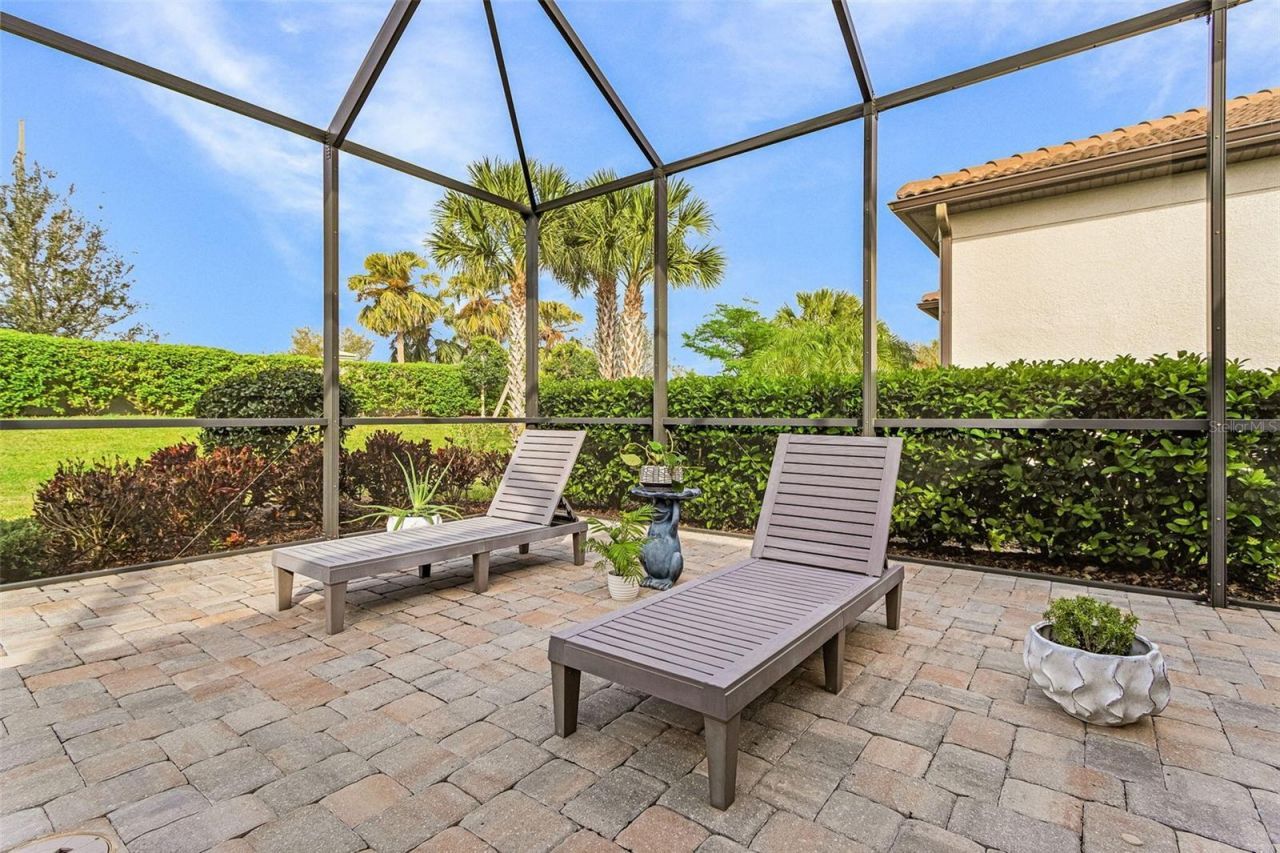 12437 Golden Sage Drive, Sarasota, FL 34238 Photo
