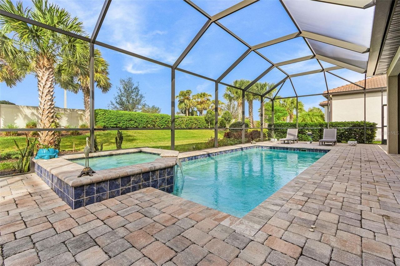 12437 Golden Sage Drive, Sarasota, FL 34238 Photo