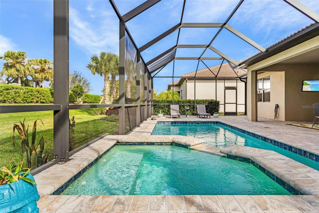 12437 Golden Sage Drive, Sarasota, FL 34238 Photo