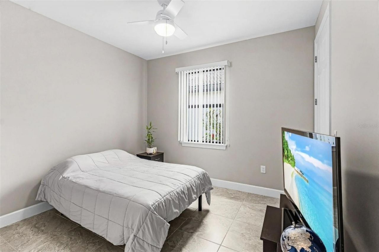 12437 Golden Sage Drive, Sarasota, FL 34238 Photo